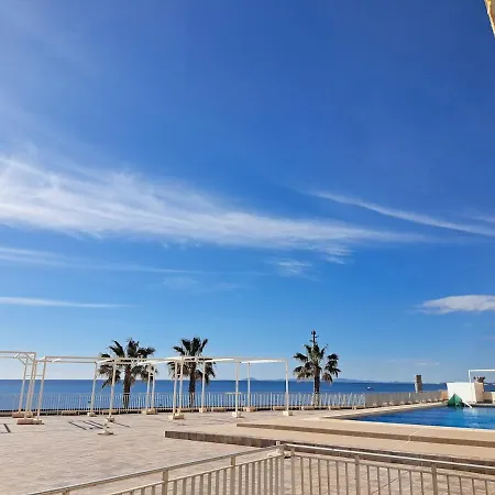 公寓 Mar Azul Curabeach 托雷维耶哈